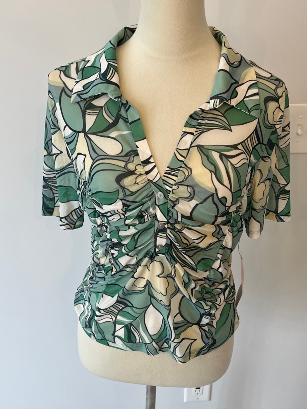 Sweet Rain Green and Cream Abstract Ruched Collar Blouse